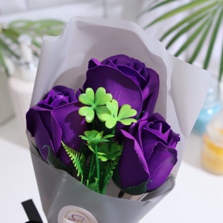 A bouquet of soap roses, purple-5