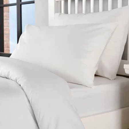 Pillow average, size 40x90 cm, color mix