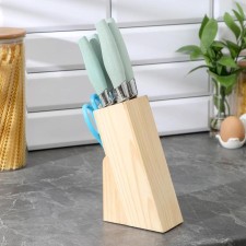 A set of kitchen knives on a stand, 6 objects: 5 knives 8.5 cm, 12 cm, 12 cm, 19.7 cm, 19 cm, scissors, blue color