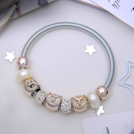Bracelet Pearl "Margeri" owl, white color in silver, d = 6.5 cm-3