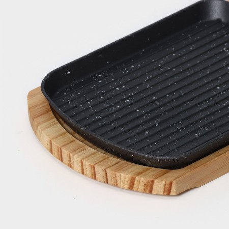 The cast -iron pan on the wooden stand “Shovel. Grill ", 23 × 18 cm, black color-1
