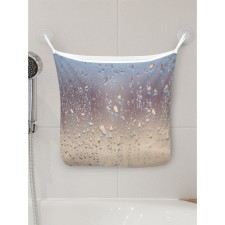 Organizer in a bathtub on the suction cups 