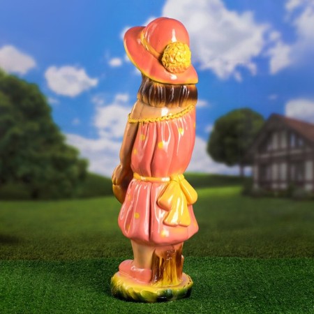 Garden figure "Girl with Bolshoi basket" 20x24x65cm mix-4