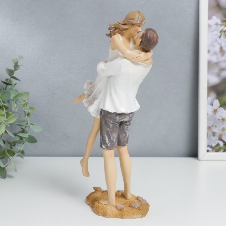 Polystone souvenir "Lovers on the sandy beach - hugs" 26x8.5x14.5 cm-2