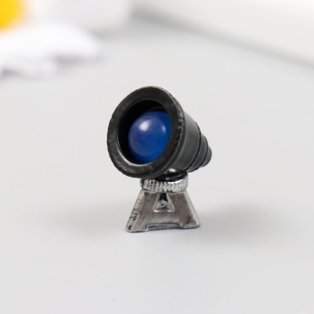 Figure for Florarium Polystone "Telescope" 1.7x2.2 cm