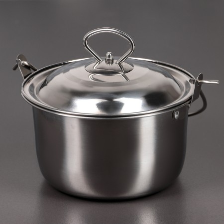 Stainless steel pot of "hiking", 1.7 l, 18 × 10 cm
