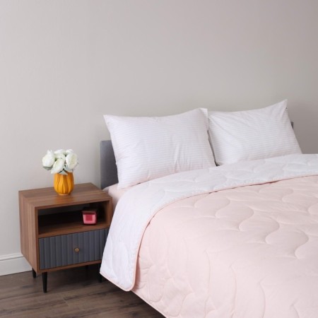 Set 1.5 joint venture: blanket 145x220 cm, sheet 150x220 cm, pillowcases 50x70 cm - 1 pcs