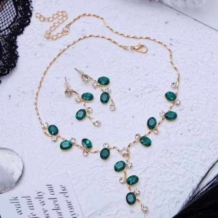 Set 2 objects: earrings, necklace "amazement" flowering, green-white color in gold, 42 cm-1