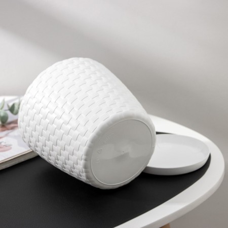 Pot for flowers with the Podon "Rotan", 2 l, the color is white-2