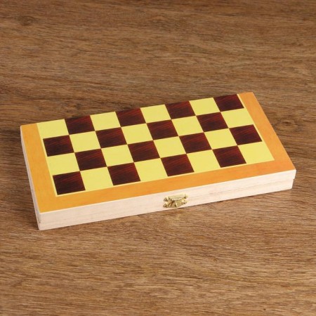 Chess is table, 29 x 29 cm, woodboard, plastic figures-3