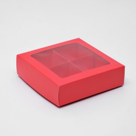 Box for sweets 4 pcs, with a horse, red, 12.5 x 12.5 x 3.5 cm