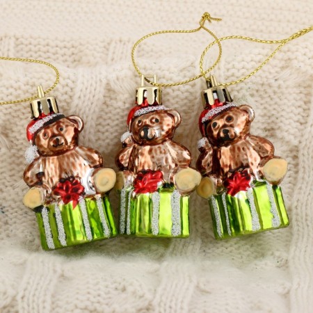 Jewelry decoration "Bear on a gift" (set 3 pcs) 6x4 cm