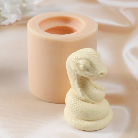 Silicone Mold "Snake No. 5" 9x6x6 cm-3