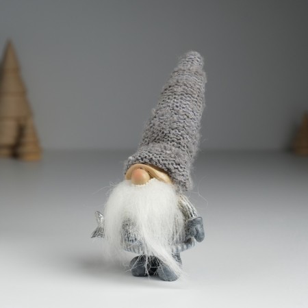 Suvenir Polystone "Santa Claus in a gray knitted cap, with a star" MIX 5x3.5x13 cm-4