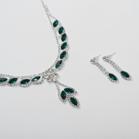 Set 2 objects: earrings, Kille "Listopad" rhombus, emerald white color in silver, 45 cm-1