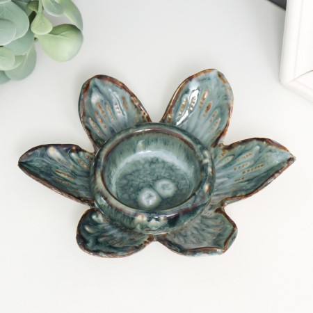 Ceramics candlestick per 1 candle "Lily" D-4.2 cm blue 13.5x13.5x2.5 cm-1
