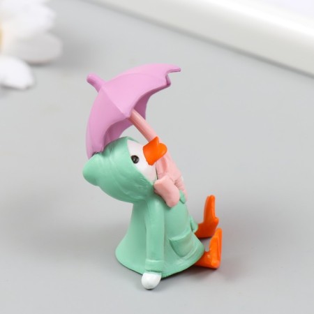 Figure for Florarium Polystone "Diplon in the raincoat" mix 4x5 cm-3