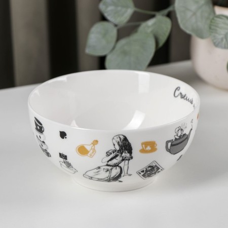 Porcelain Salenik "Crazy tea party", 610 ml, D = 14 cm-2