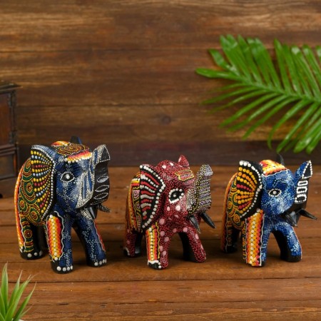 Souvenir tree "Elephant with a point pattern" 15x8x18 cm, mix-1