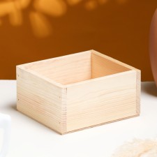 Wooden Kashpo 14.5 × 12.5 × 7.5cm Elegant, natural giving beautifully
