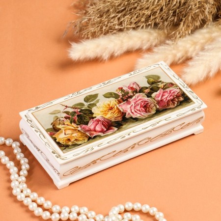 Casket - a bill "roses", white, 8.5 × 17 cm, lacquer miniature
