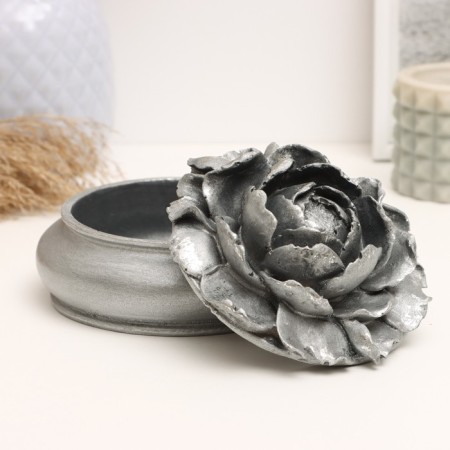 Casket "Big Flower" Steel with an echo of sovereign, 13x13x9cm-2
