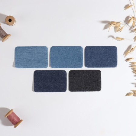 A set of clothes for clothing "Blue Spectrum", rectangular, heat -mock, 7.5 × 5 cm, 5 pcs
