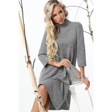 Female dress "especially relevant", size 44-4