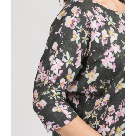Women's dress, size 50-4