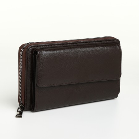 Male clutch on lightning, textura, brown color