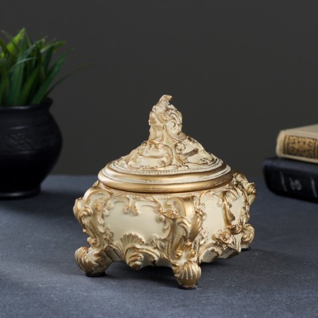 Casket, ivory/gold 15x12x14cm-1