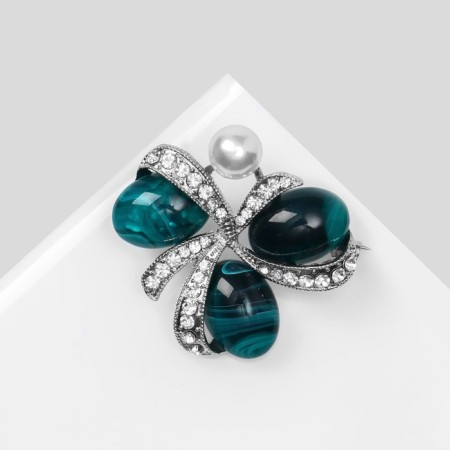 Malachite brooch "curl", white-green color in silver