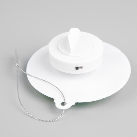 Light Suspension "Santa Claus" 7.5 cm, batteries LR44x3, glow of multi-2
