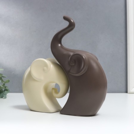 Souvenir ceramics "Two elephants" matte set 2 pcs 12x12 22x13 cm mix-4