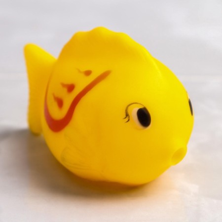 Rubber toy for the bath "Miracle fish", 9 cm, with a squeak, color mix, crush me-14