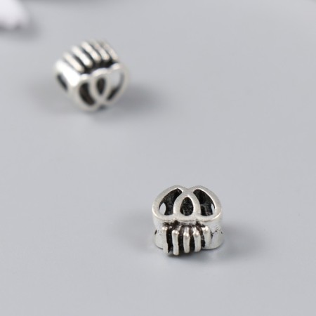 Bead for creativity Metal "Two hearts with a crown" silver 1x1 cm-1
