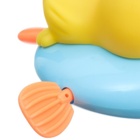 Clothing toy for a bathtub with a spray "duckling", crush me-10