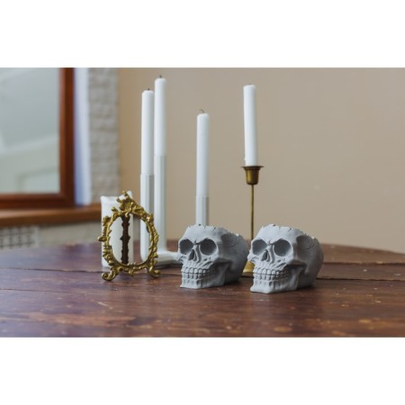 Figure Aromatic candle in concrete "Skull", 14x11 cm, red, garden berries-5
