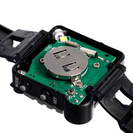 Spy Clock spies, work from batteries-8