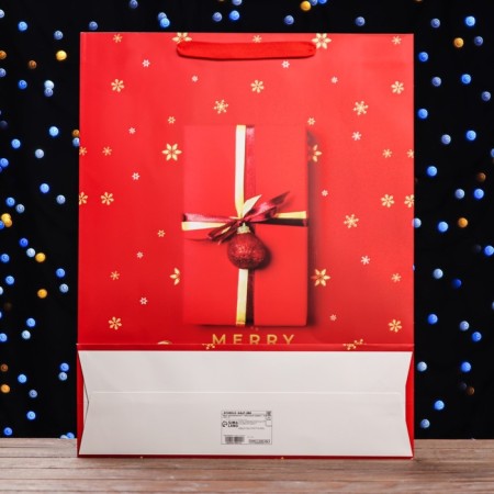 Laminated vertical "New Year gift", XL 43 x 55 x 15-1