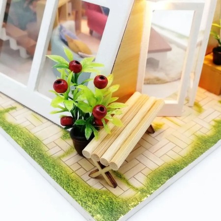 Interior designer Hobby Day Minihouse “The 21st Century Hut”, Rumbox-5