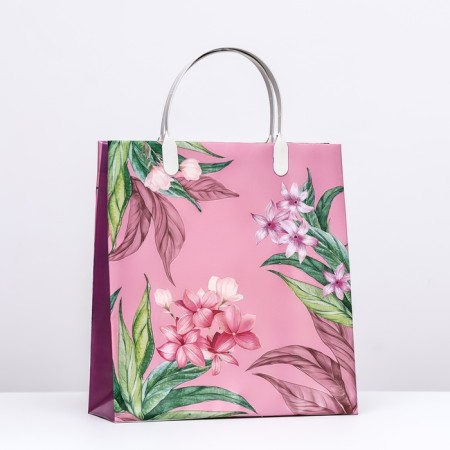 Package "Elegant Bouquet", soft plastic, 26 x 24 x 9 cm, 140 μm