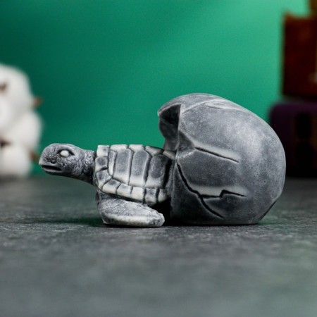 Figure "Birth of a turtle" 3.8cm
