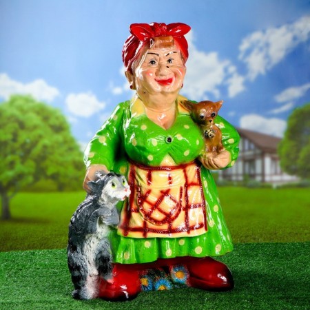 Garden figure "Mother -in -law with a cat and a dog" 51x44x77cm mix-4