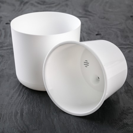 Kashpo with the insert "Lyon", 2 l, the color is white-2