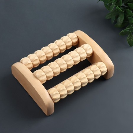 Feet massage "Night Happiness", 16 × 11.5 × 4.5 cm, 3 rows, wooden-3