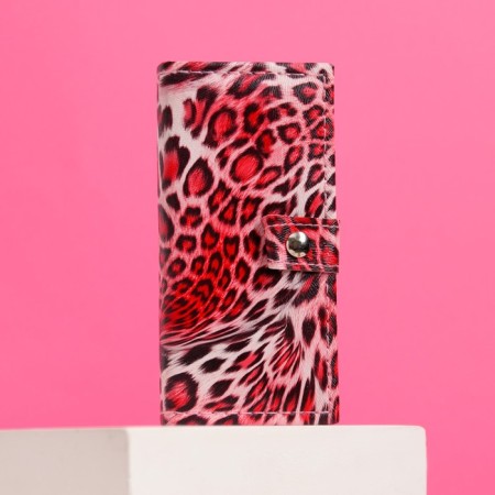 A set of decorative cosmetics: shadows 18 colors, blush 2 colors, powder, bronzer, mirror, mix-4