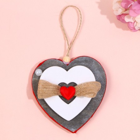 Wooden suspension "Heart"