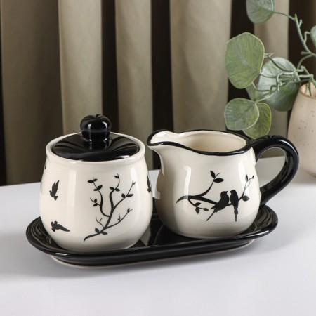Set Serving shares "Spring Evening", 2 subjects: milkman 270 ml, sugar tower 310 ml