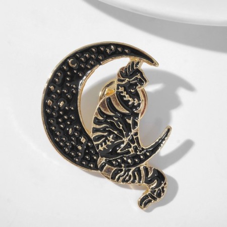 Icon "cat on the moon", black color in gold